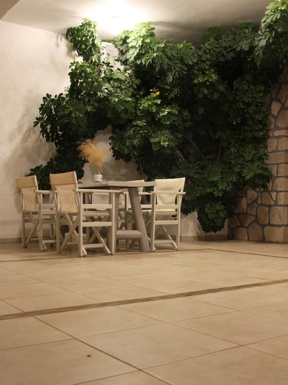 Giannoulis Hotel Adamantas (Milos)